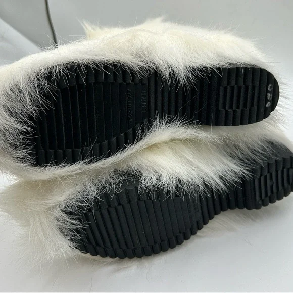 Pajar White Faux Fur Winter Boots - Picture 3 of 5
